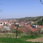 pohled na obec od vodojemu - ulice Domaninská img_d4.jpg