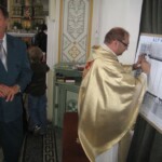 zahájení akce "Kup si svůj chodník" nedele-vzkriseni26.jpg