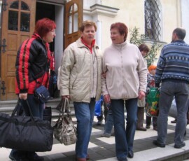 odjezd-a-prijezd-poutniku12