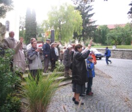 odjezd-a-prijezd-poutniku34