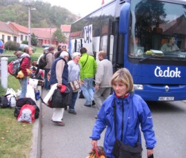 odjezd-a-prijezd-poutniku43