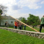 priprava-a-staveni-majky-077